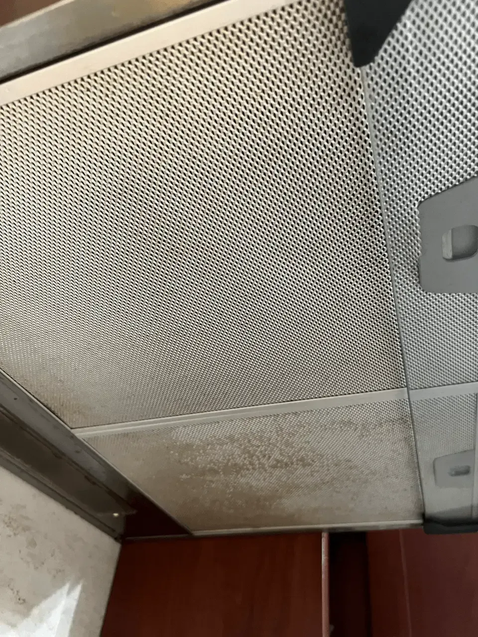 До и после уборки компании Greeny