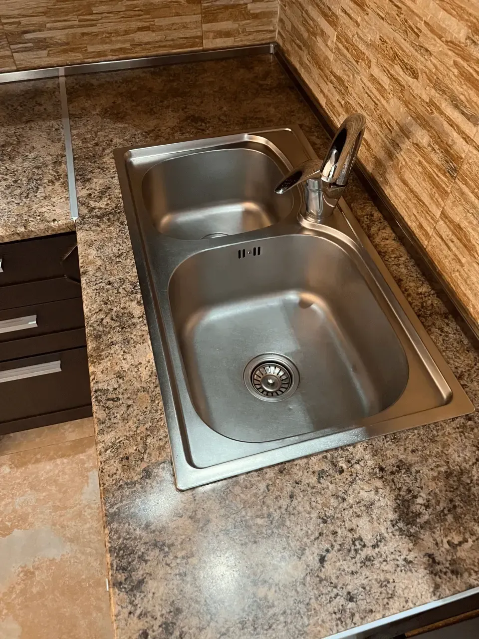 До и после уборки компании Greeny