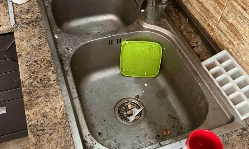 До и после уборки компании Greeny